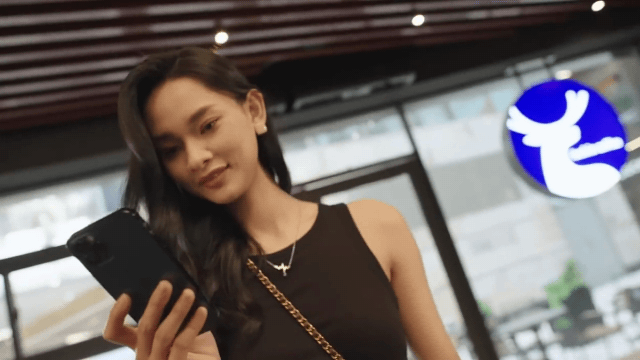 Luckin Coffee customer story thumbnail